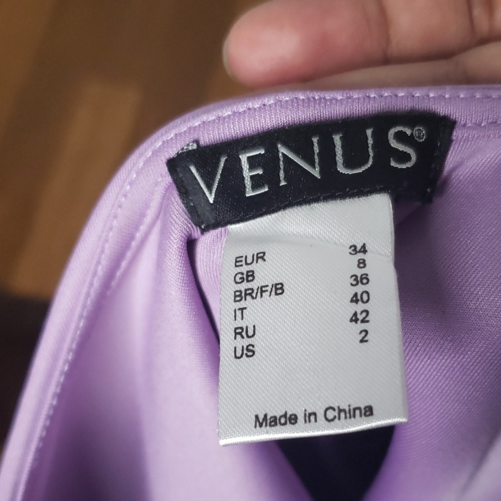 Venus Dress Lavender with metallic applique Sz 2 - Picture 5 of 6